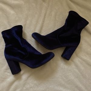 Candie's Blue Velvet Ankle Boots